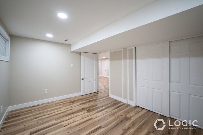 Building Photo - 19 E 1300 S