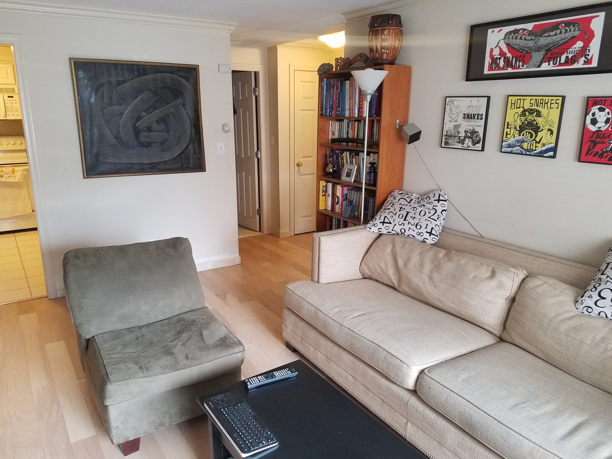 Living room - 329 Harvard St