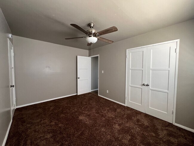 Building Photo - Beautifully Remodeled Home