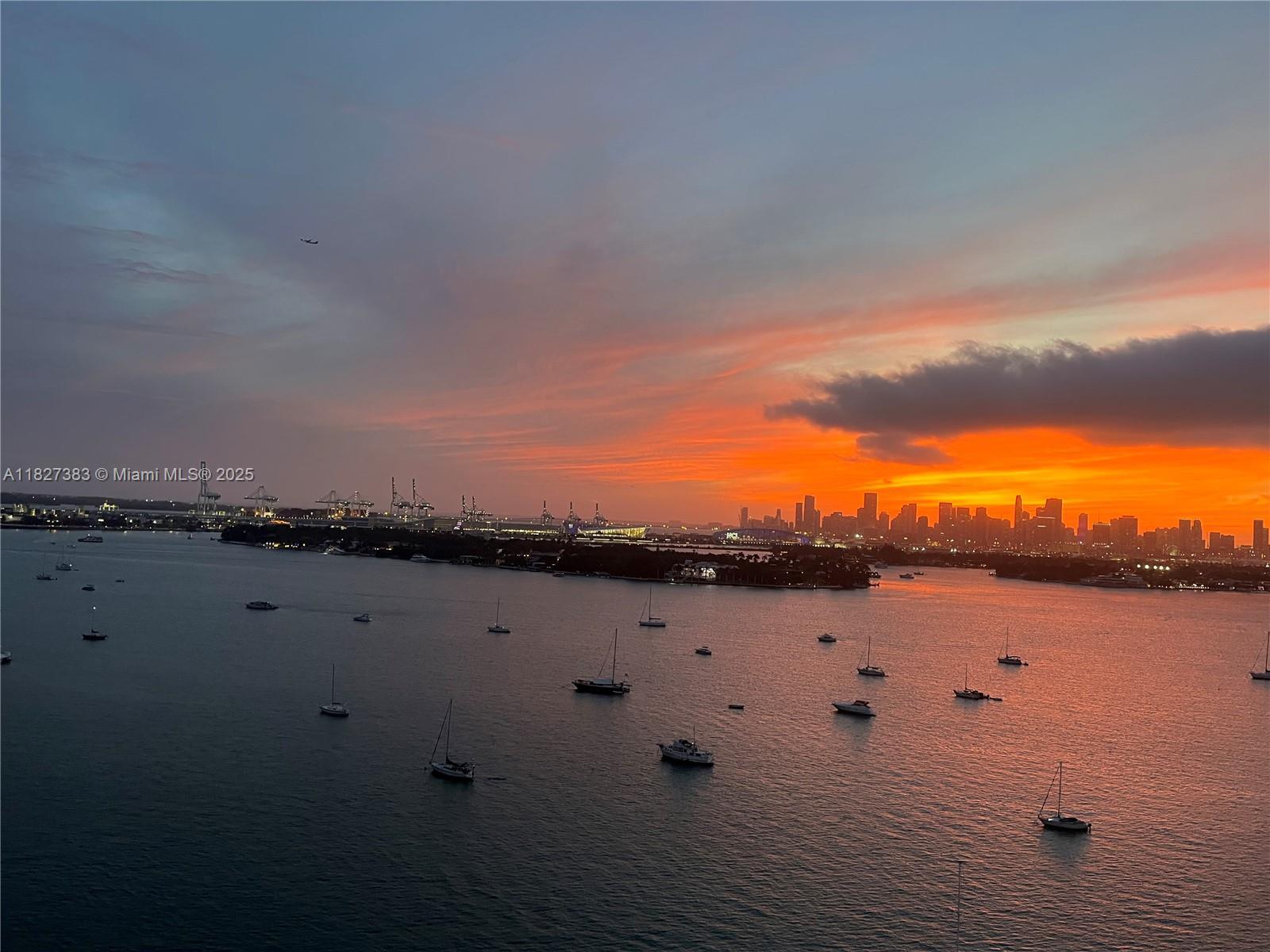 Building Photo - 1330 West Ave