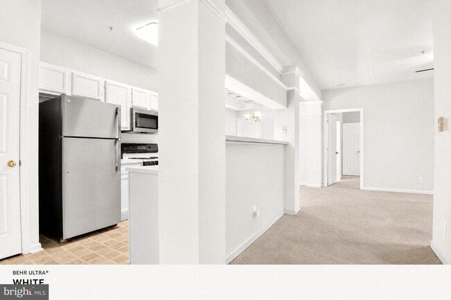 Building Photo - 46588 Drysdale Terrace
