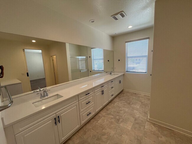 Building Photo - 31053 Catania Cir