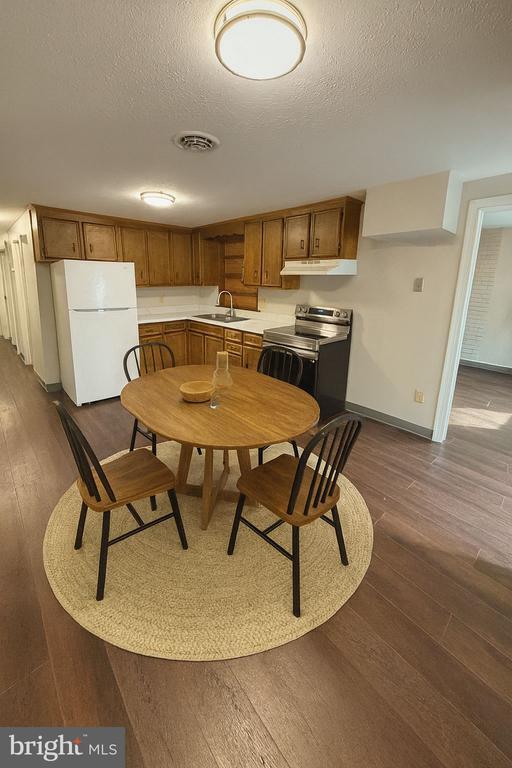 Building Photo - 1200 Opequon Ave