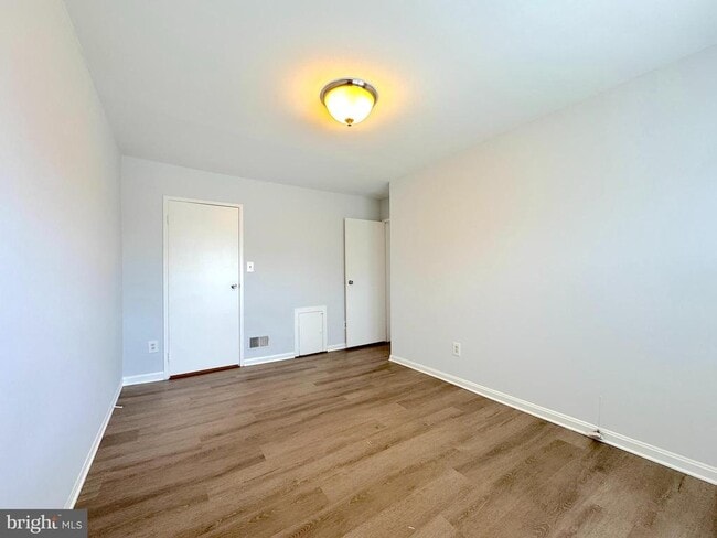 Building Photo - 9671 Hagel Cir