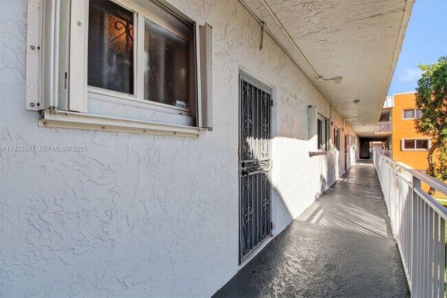 Building Photo - 11309 SW 200th St