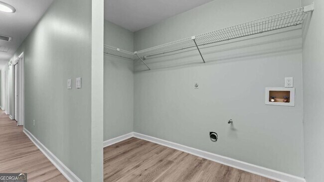 Building Photo - 4383 Mitchell Hill Dr