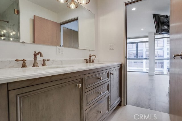 Building Photo - 35 N Raymond Ave