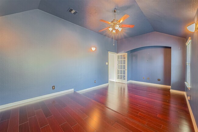 Building Photo - 25907 Pebble Terrane Ln