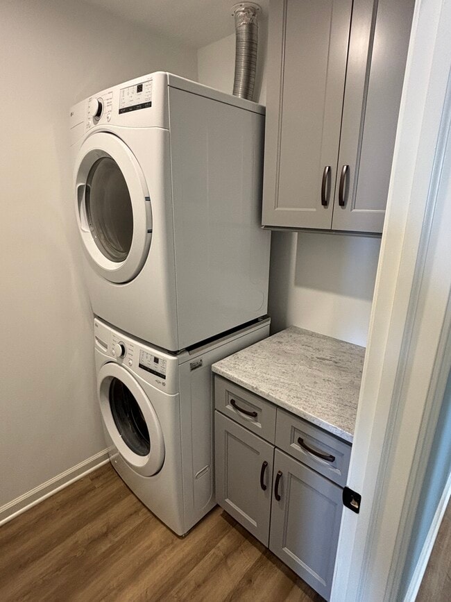 Building Photo - 4893 W Swamp Rd