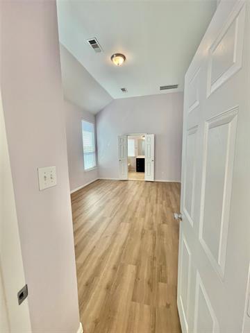 Building Photo - 9320 Liberty Crossing Dr