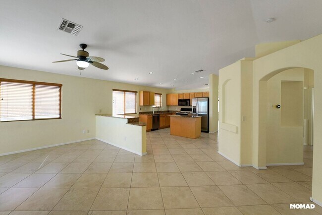 Building Photo - Charming 3BR House in Tucson