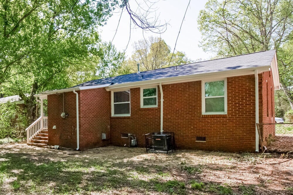 Building Photo - 1717 Purser Dr