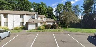 Primary Photo - 66 Simsbury Landing