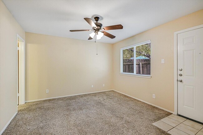 Building Photo - 519 Cutty Trail