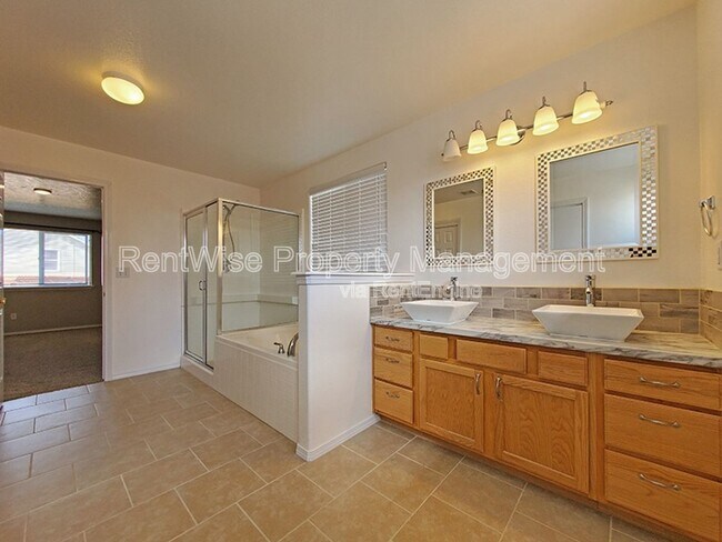 Building Photo - 8260 W Dulcimer St
