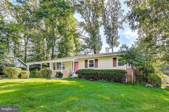 Primary Photo - 5406 Parkvale Terrace