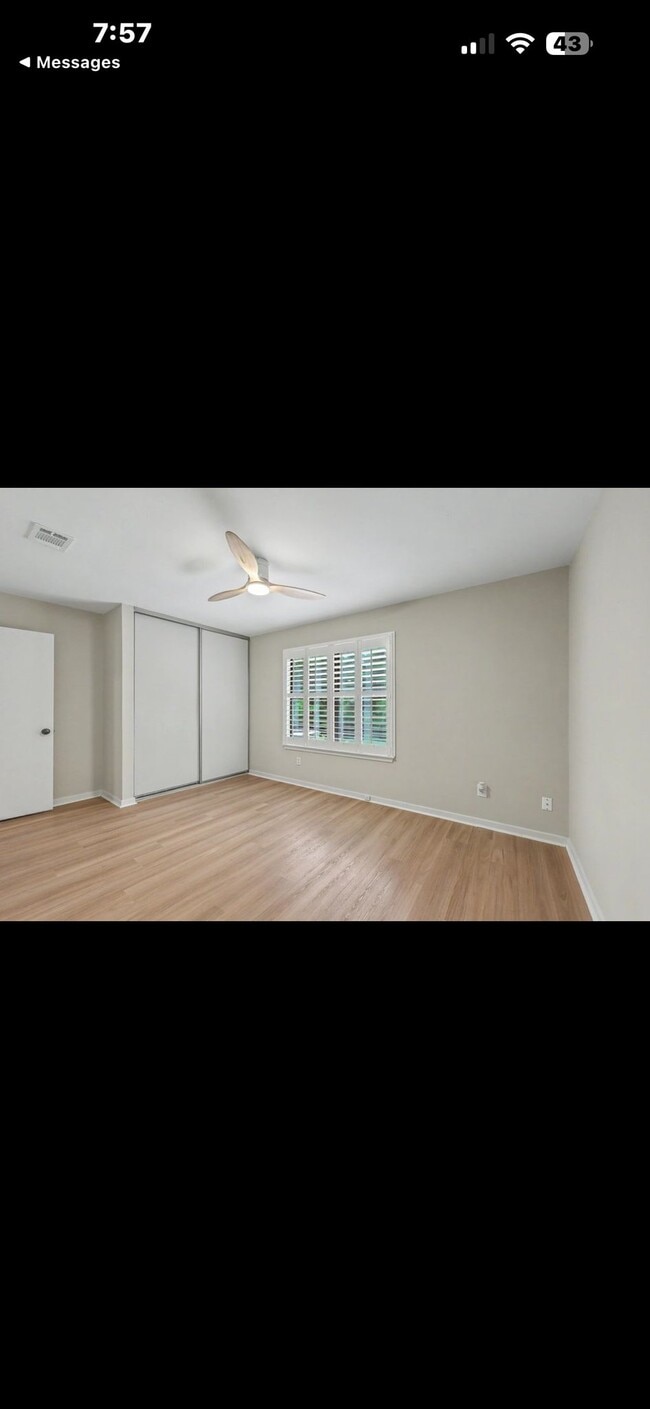 Building Photo - 1453 Cypress Ct