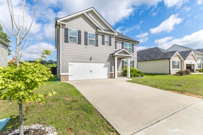 Building Photo - 200 Harrow Dr