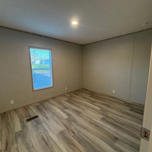 Building Photo - 2319 Greensburg Rd