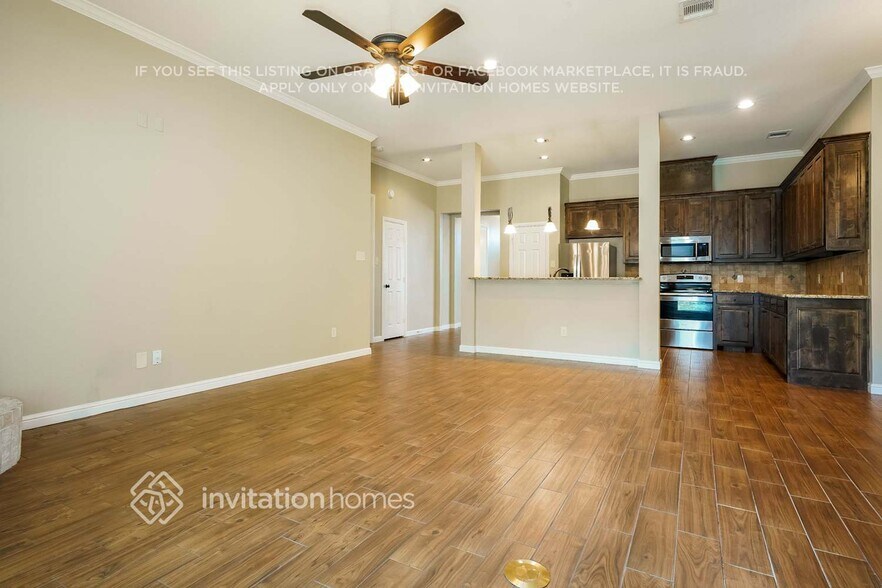 Building Photo - 2321 Trace Ridge Dr