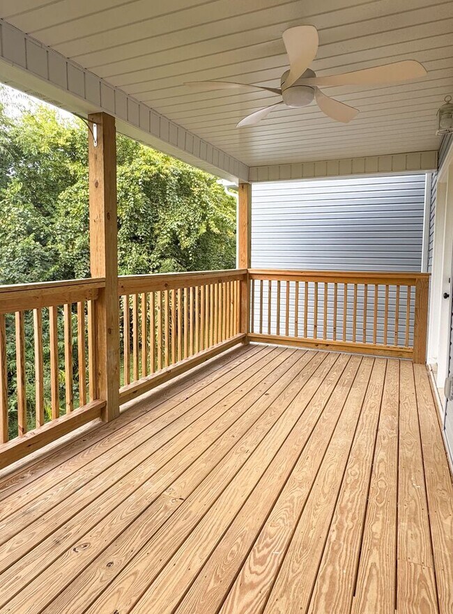 Building Photo - Condo Living 26 Hundred sq Ft!!