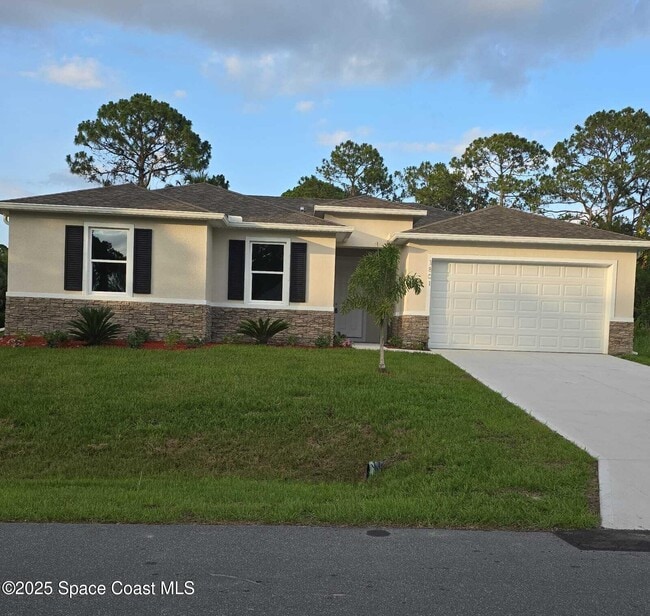 Primary Photo - 1801 Warton Ave SE