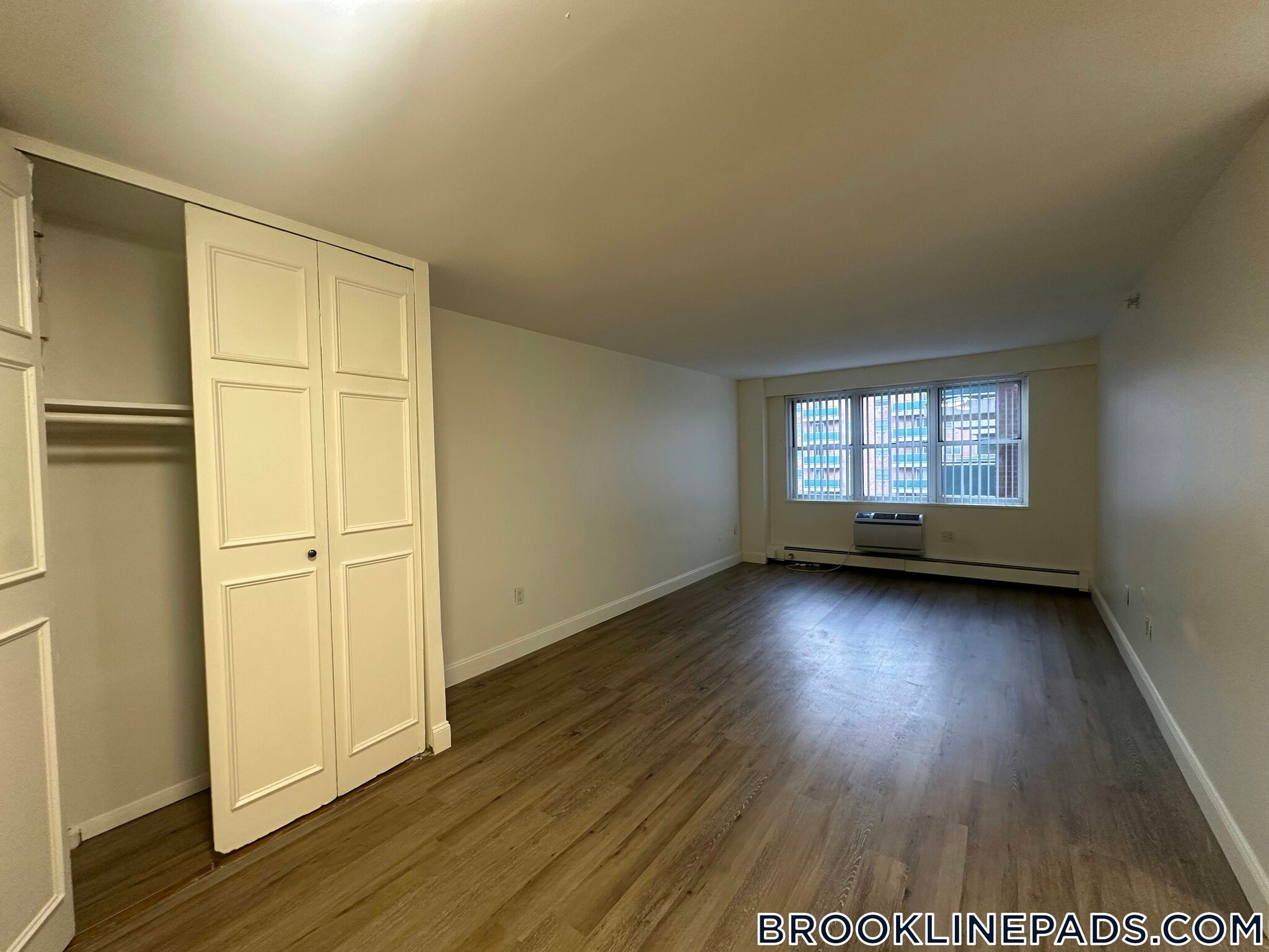 Building Photo - 185 Freeman St