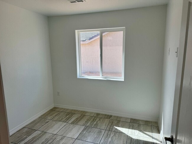 Building Photo - Almost New Home with three bedroom and two bath.