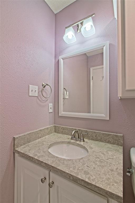 Building Photo - 1007 Markham Ln