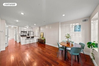 Building Photo - 476A Jefferson Ave