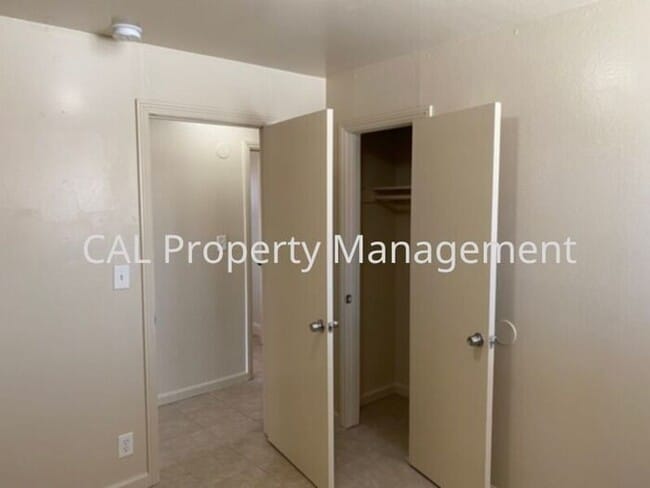 Building Photo - Quaint Home for rent in Greenfield