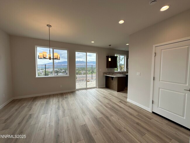 Building Photo - 1180 Arrastra Rd