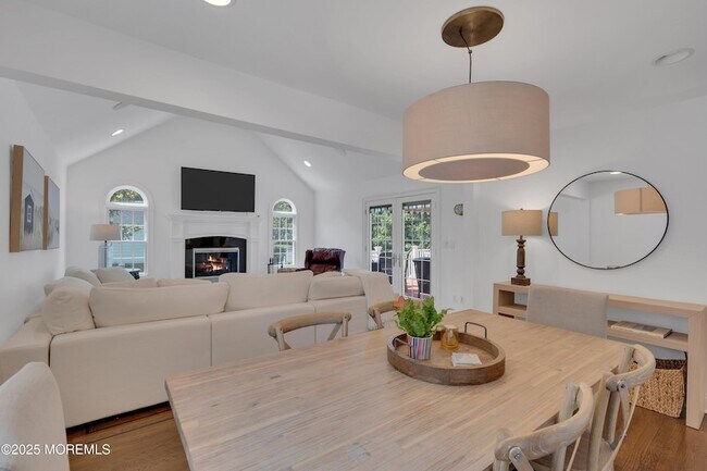 Building Photo - 57 W River Rd