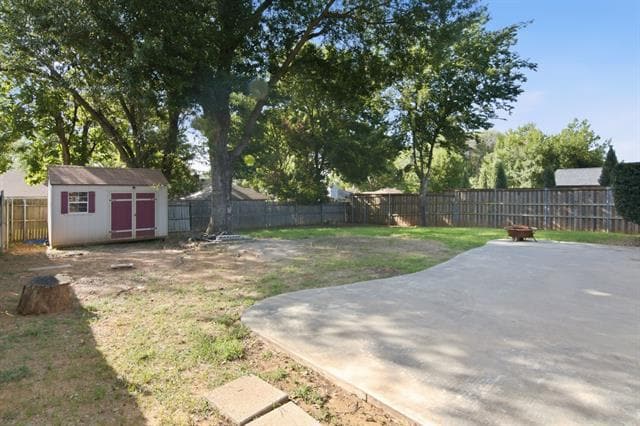 Building Photo - 2502 Cranberry Ln