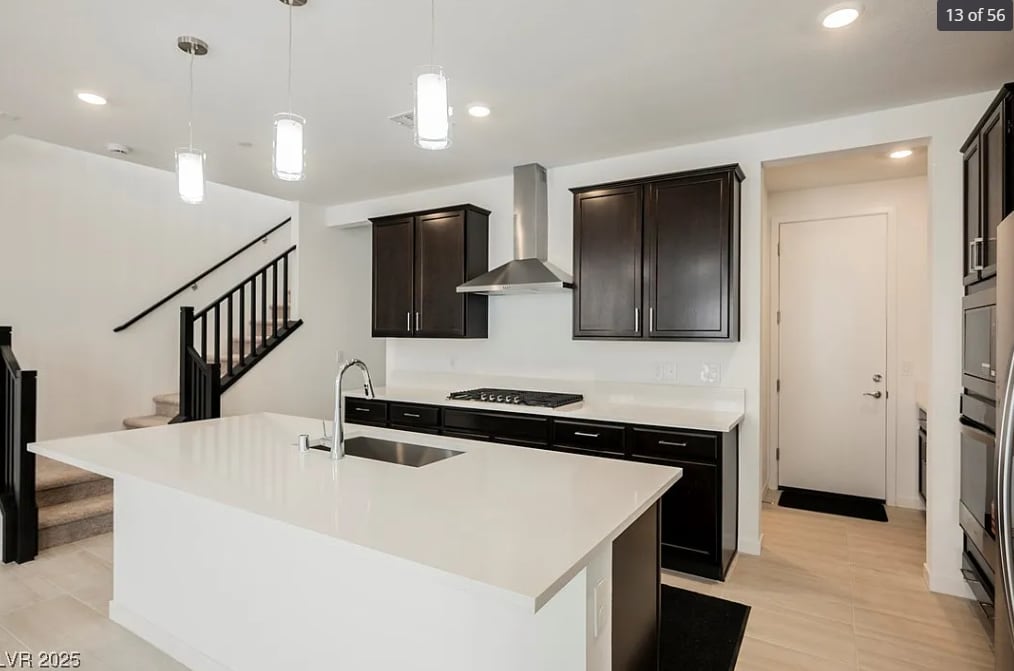 Building Photo - 2451 Altitude St