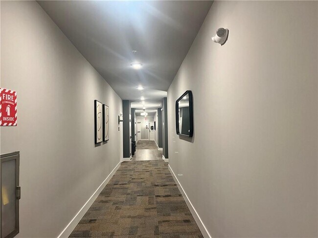 Building Photo - 3351 Orwell Wy