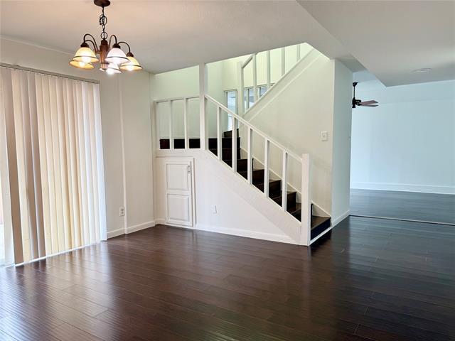 Building Photo - 3100 Townbluff Dr