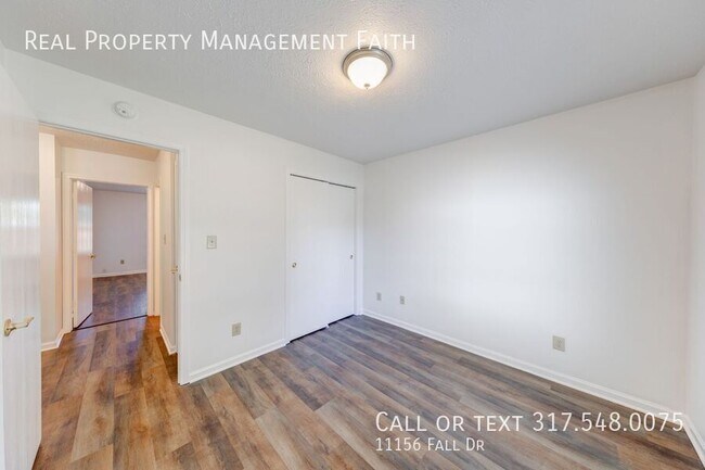 Building Photo - 11156 Fall Dr
