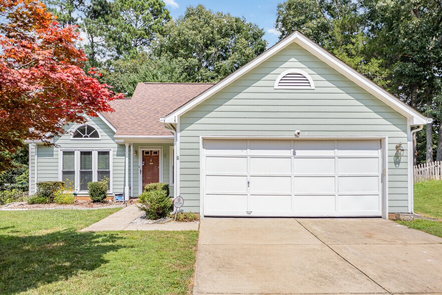 Building Photo - 8712 Canter Post Dr