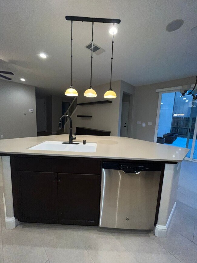 Building Photo - Available Soon!!  Avalon Gated Community!