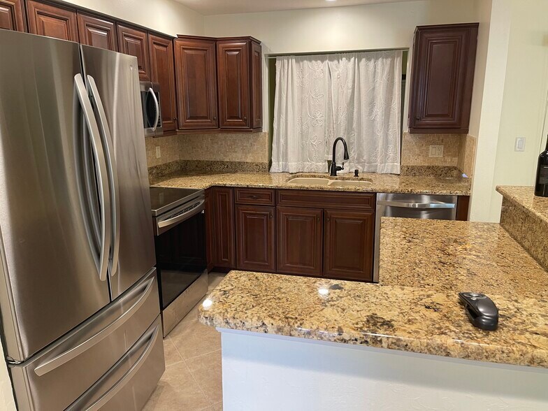 Building Photo - 3850 Estero Bay Ln