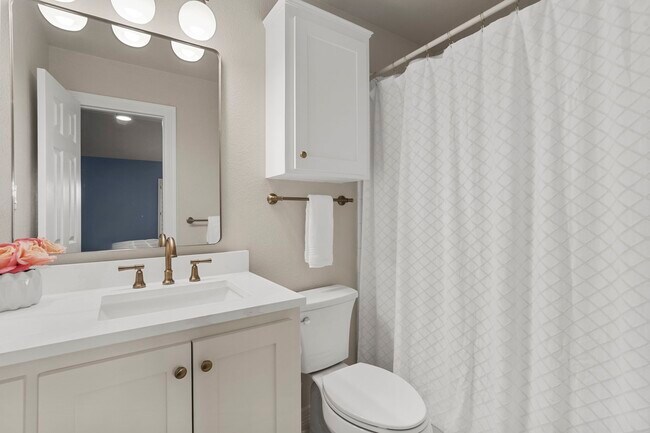 Building Photo - 2822 Taylorcrest