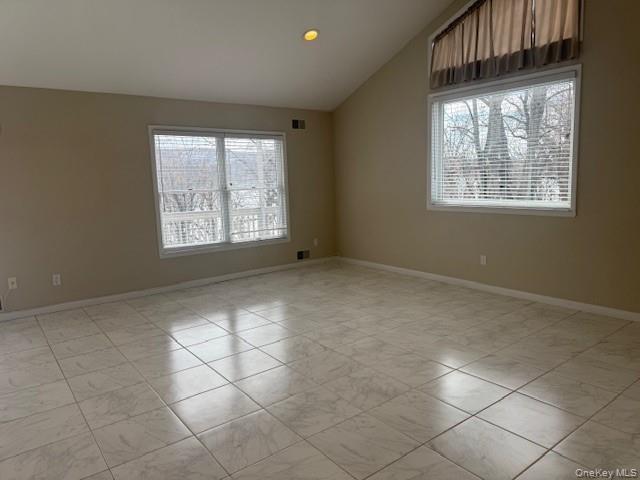 Building Photo - 310 Jersey Ave