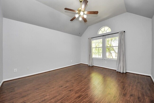 Building Photo - 12815 Dadebrook Ct
