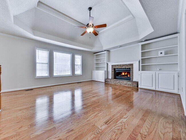 Building Photo - 3007 Clove Tree Ln