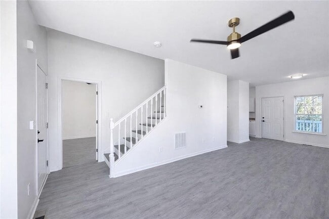 Building Photo - 2259 Sisk St NW