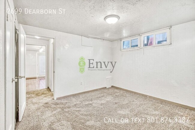Building Photo - 2699 Dearborn St