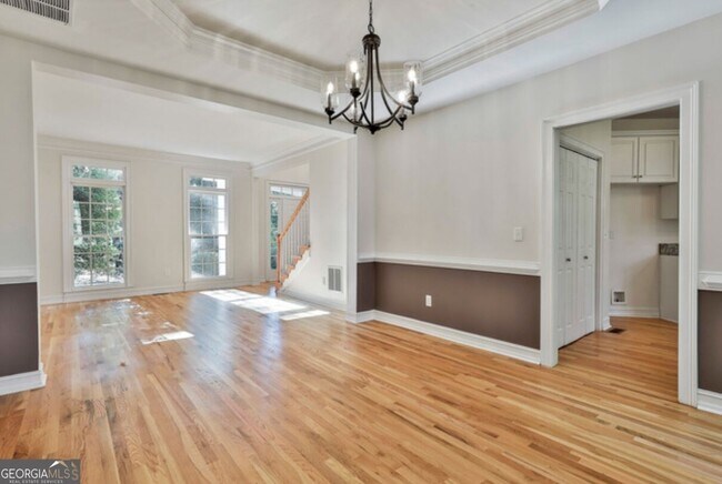Building Photo - 1202 Loxley Cir
