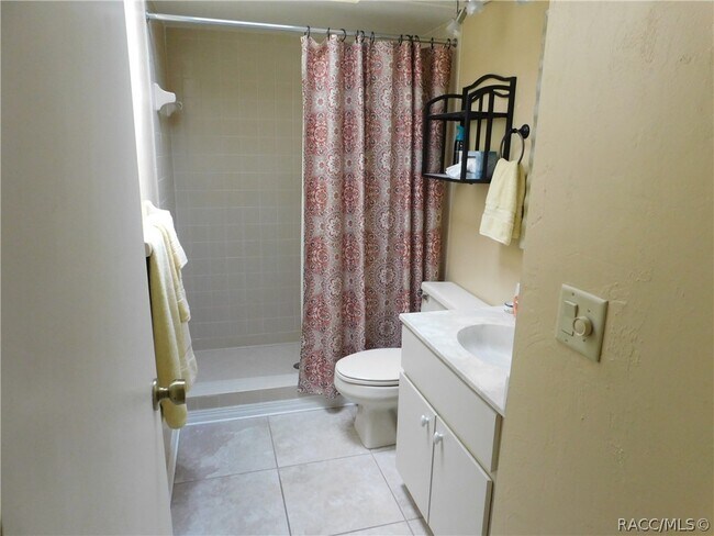 Building Photo - 95 E Hartford St