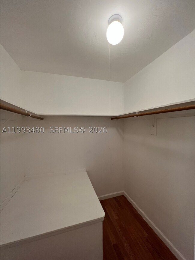 Building Photo - 2605 NW 47th Terrace